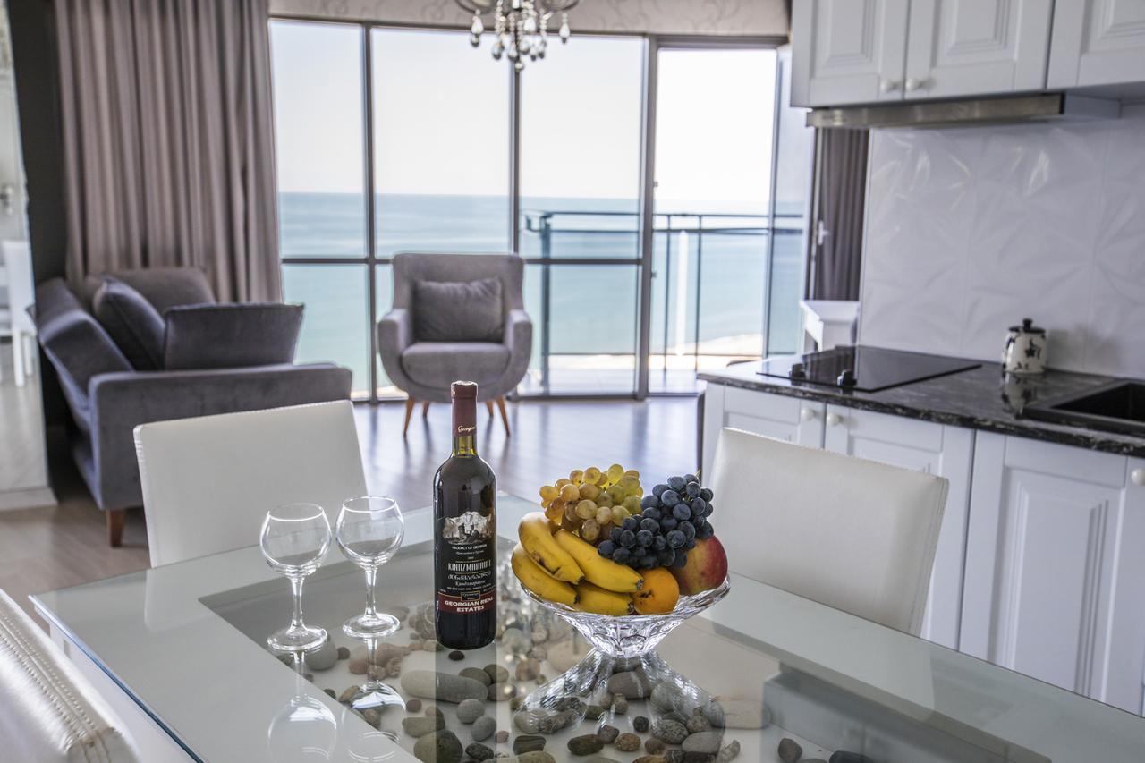 Tina'S Apartments With Panoramic Sea View Batumi Ngoại thất bức ảnh