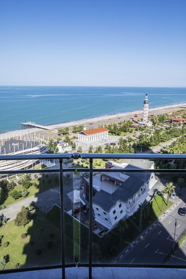 Tina'S Apartments With Panoramic Sea View Batumi Ngoại thất bức ảnh