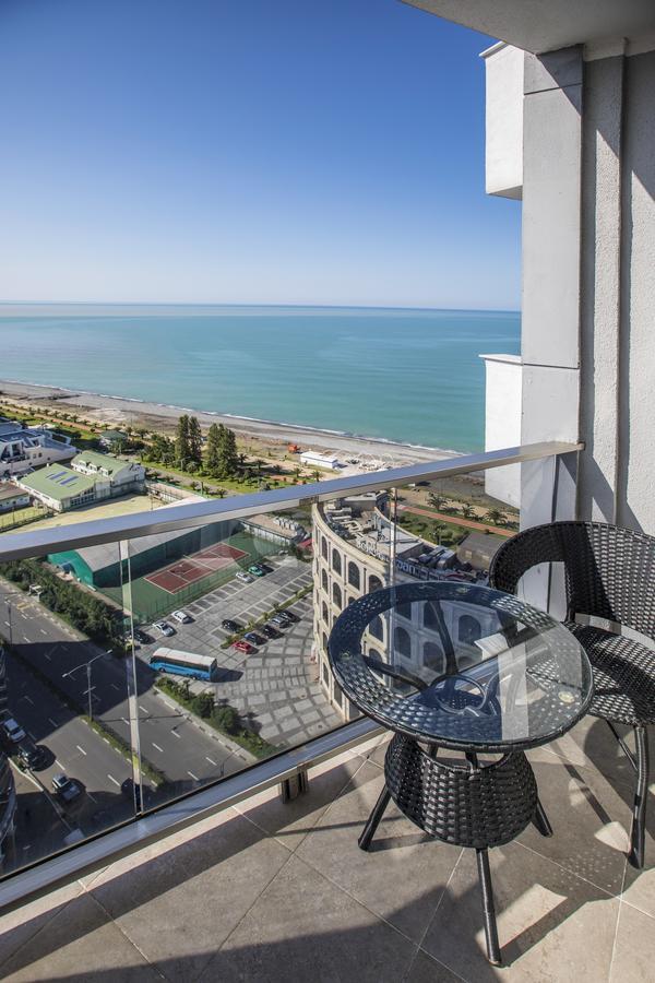 Tina'S Apartments With Panoramic Sea View Batumi Ngoại thất bức ảnh